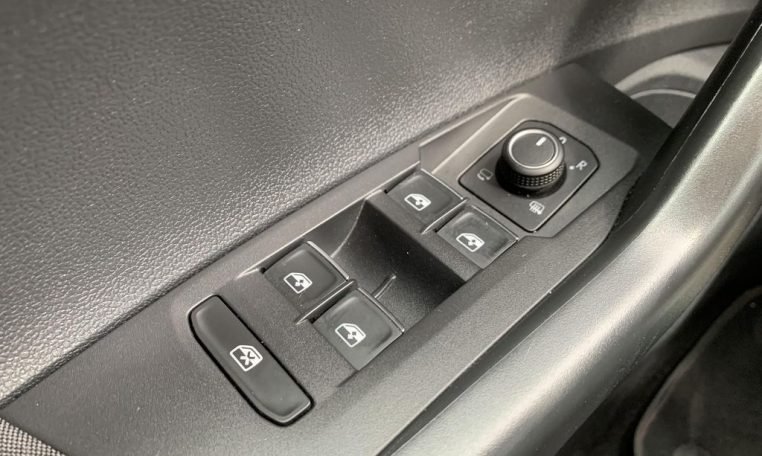 16937864-3d12-4495-acd1-0d6c50d2d631