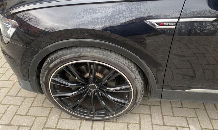 3904ce40-a710-4722-98b9-cd768f2581ed