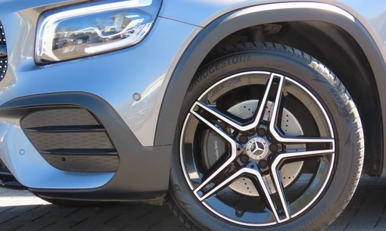 4c6bdd21-52e6-4968-bda5-6c3430377352