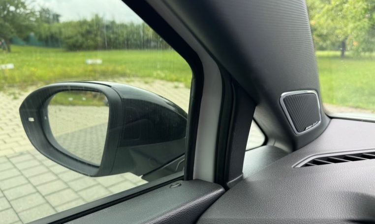 8551a0ee-28ef-4ff7-b8f0-e294c81a2b86