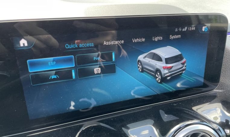 e1feda1b-3040-4187-b507-5e0aa7a53432