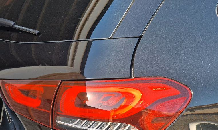 eec01398-2c20-40e8-a481-8017dbb1100e