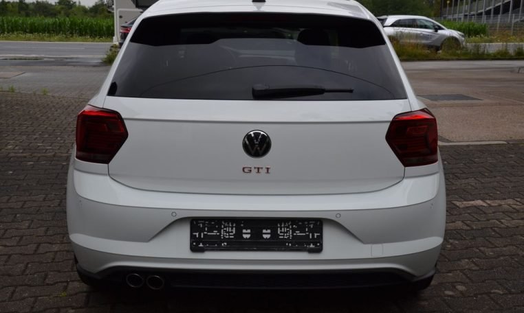 fa997dfb-b3ad-4cd3-8059-cc2d5f0506a8