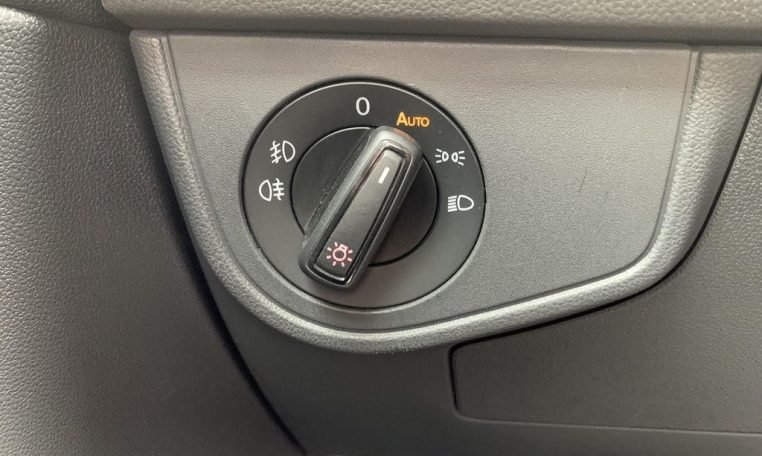 fee02ffb-8b66-46aa-a899-52e9ba03383b